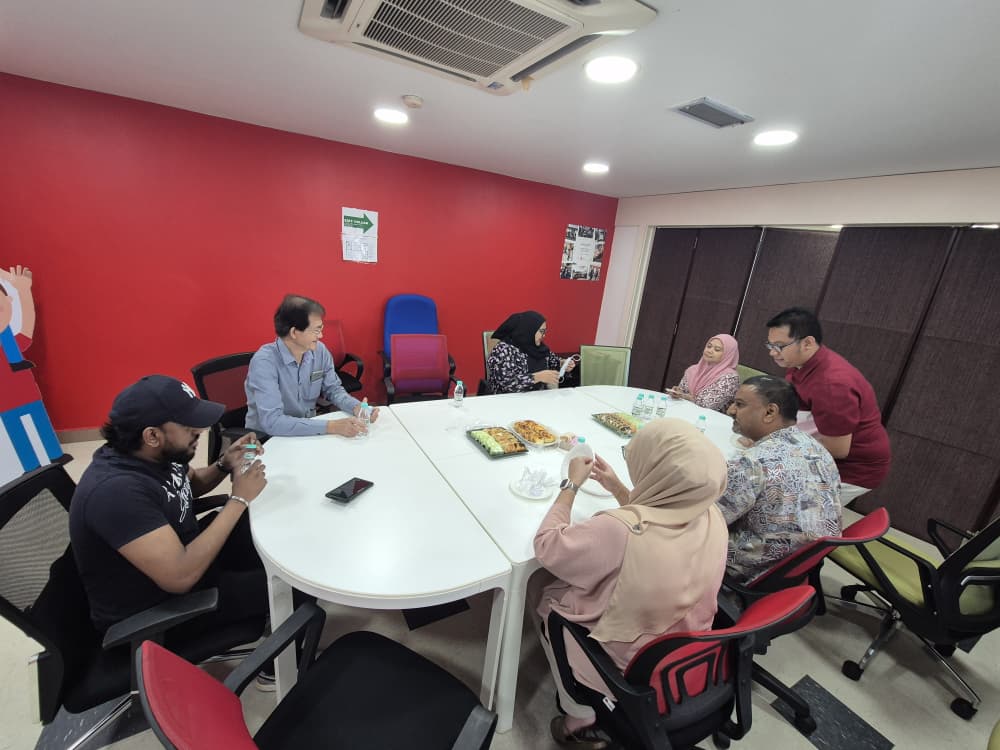 Visit to National Dialysis Center