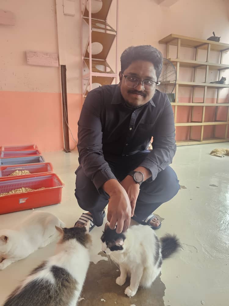 Charity Event at Shelter for Strays