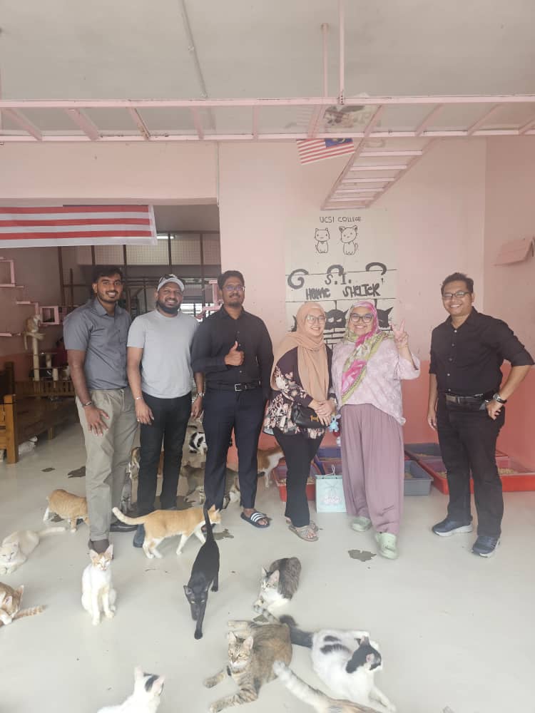 Charity Event at Shelter for Strays